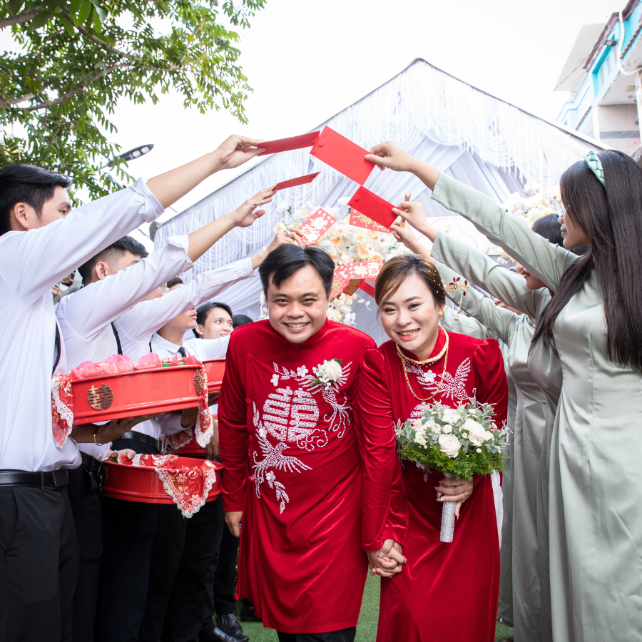 Chụp ảnh phóng sự cưới là gì? Tại sao chụp ảnh phóng sự cưới lại trở thành xu hướng hot nhất hiện nay?